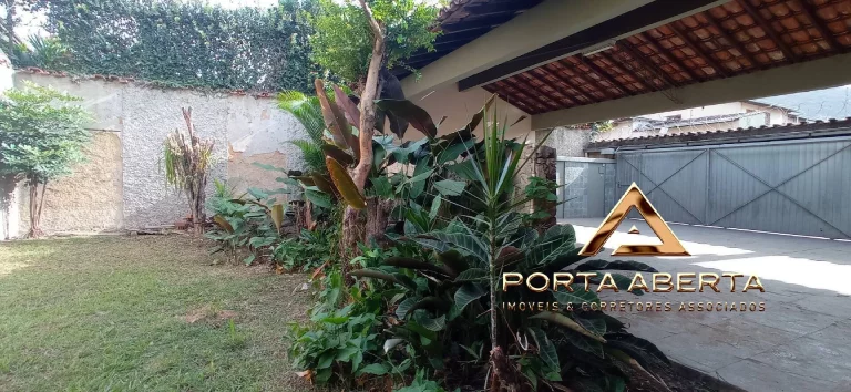 Imagem CASA DUPLEX COM 6 QUARTOS E ELEVADOR - B SANTA HELENA - COD 270