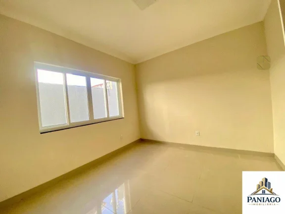 Imagem Linda Casa Térrea no Bairro Boa Esperança