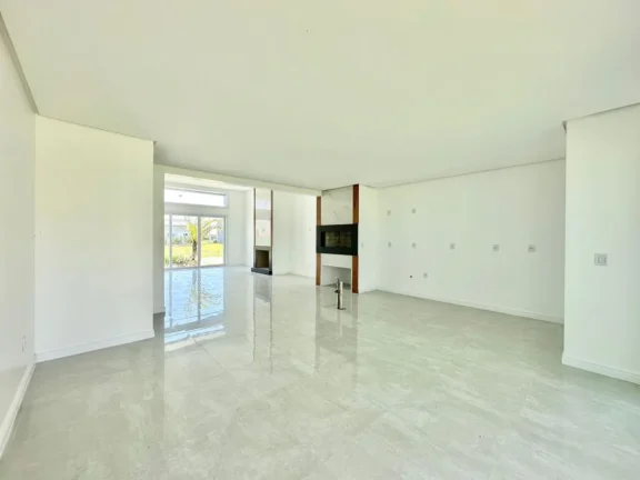Imagem Casa em Condominio 3 Dormitórios - Bairro Arroio Teixeira