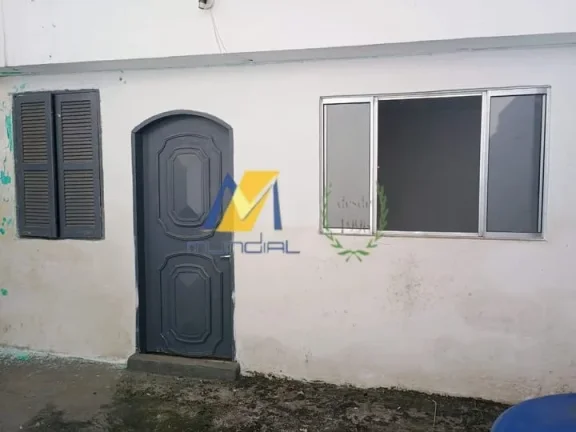 Imagem Oportunidade rara: casas simples com excelente potencial de investimento!