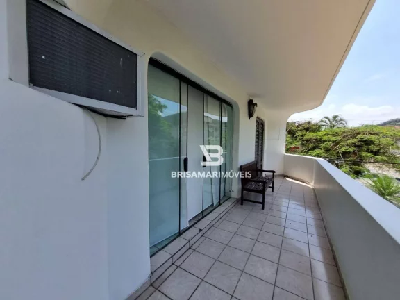 Imagem PITANGUEIRAS- UMA QUADRA DA PRAIA , LOCALIZAÇÃO ESPETACULAR , GARAGEM NO PRÉDIO , LAZER