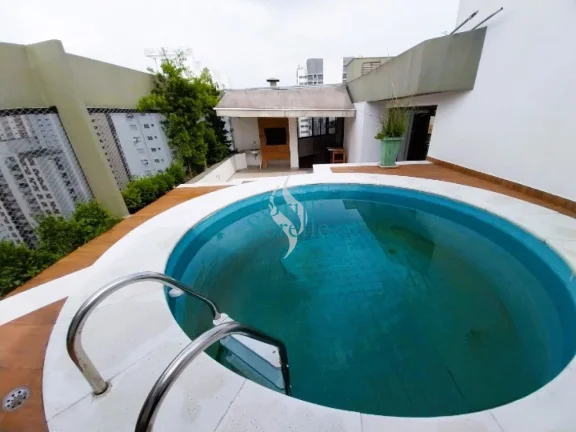 Imagem Cobertura Duplex à Venda em Moema - São Paulo/SP.