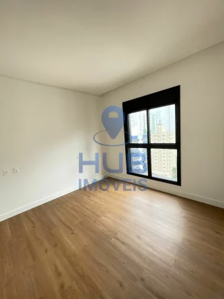 Imagem Apartamento com 4 dormitórios à venda sendo 2 suítes, 149.4 m² por - R$ 3.300.000,00 - Centro - Bal. Camboriú/SC