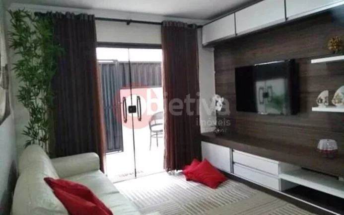 Imagem Casa Cond. à venda de 3 quartos, 180 m² - Jardim Flamboyant - Cabo Frio/RJ