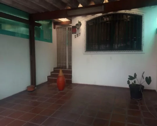 Imagem Casa para alugar com 3 dormitórios no butantã