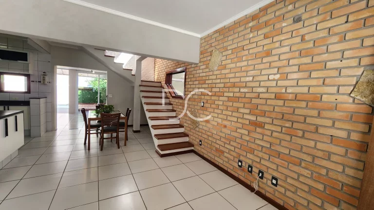 Imagem Ibiti Royal Park - Venda Sobrado | AC 250 m² | AT 250 m² | 3 Dorms | 2 Suítes | 3 Ban | 4 Vagas