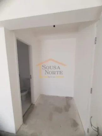 Imagem Apartamento recém-entregue, no contra piso, dispõe de 3 dormitórios, sendo os 3 suítes, sala par...