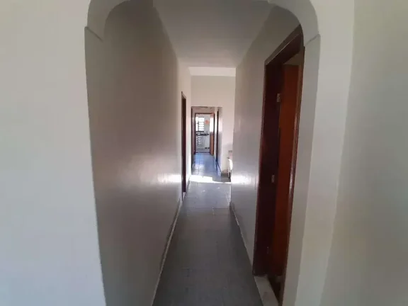 Imagem Casa à venda em Barbacena, São Sebastião, com 4 quartos, 1250m2