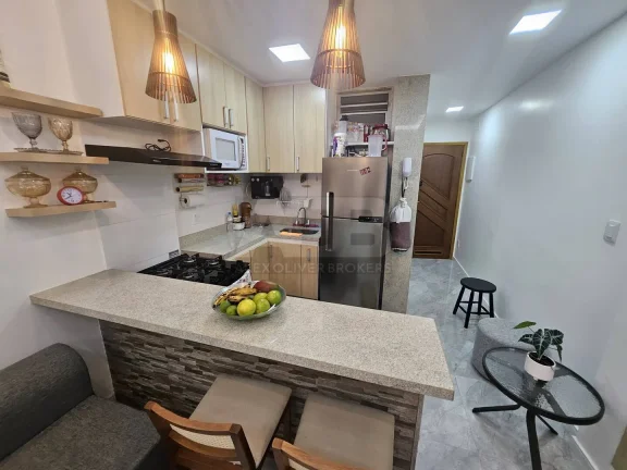 Imagem Conjugado à venda em Copacabana, mobiliado, 25m2, pronto para Airbnb.