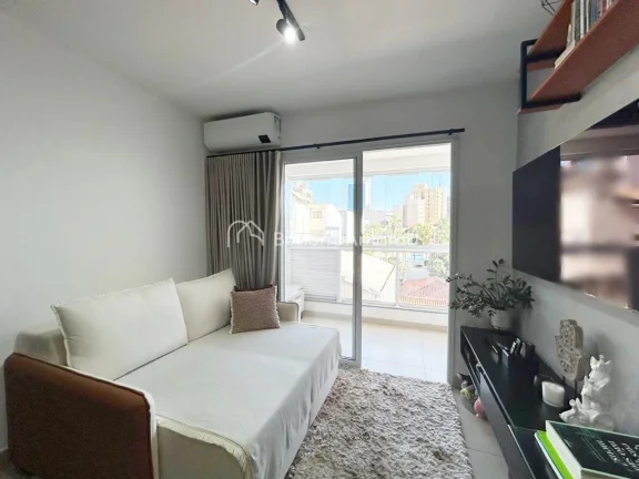 Imagem Studio moderno, acabamento impecável, com 42 m², mobiliado com 1 dormitório, suíte, sala integra...