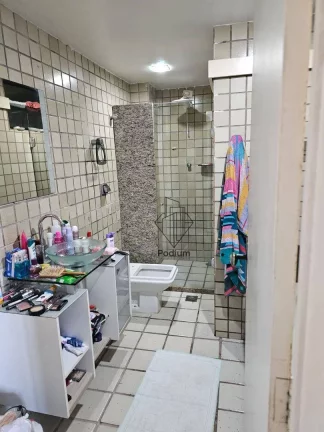 Imagem Cobertura linear com piscina privativa e vista para o mar a 110m da praia do Bessa -CO0181