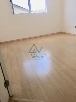 Imagem Sobrado em Condomínio à venda Uberaba Curitiba PR