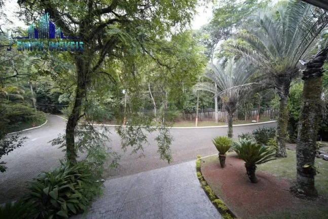 Imagem CASA 4 SUÍTES, PISCINA, 10 VAGAS, 666m² CONSTRUÍDA. TERRENO 1.194m².
