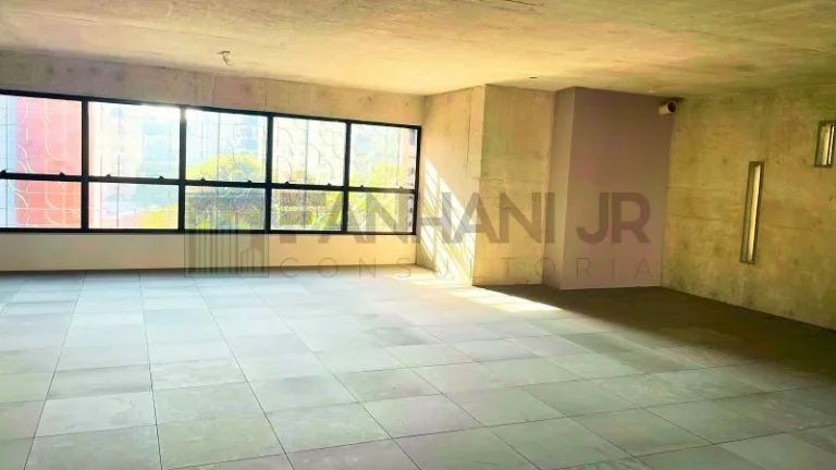 Imagem Excelente Casa Comercial com 15 Salas, 15 Banheiros, 60 Vagas de Garagem em Pinheiros, São Paulo-SP!