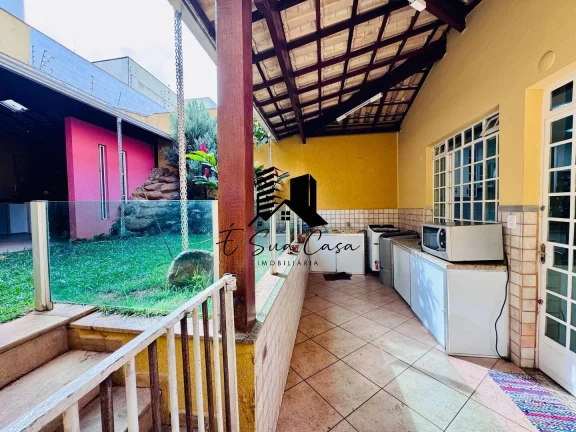 Imagem Casa à venda 3 quartos Bairro Cabral Contagem MG
