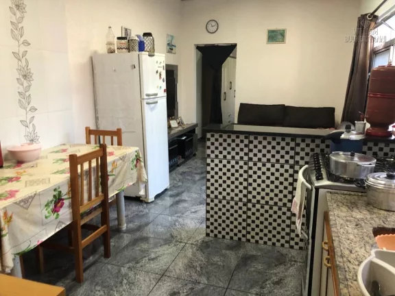 Imagem 2 casas e 1 galpão em Praia Grande, Baln. Maracanã a 300 mts da praia