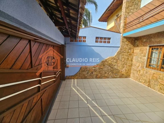 Imagem Casa à venda com 3 Quartos à venda, 108m² - Campo Grande por R$ 890.000