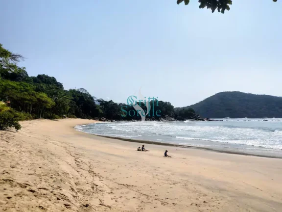 Imagem Casa Térrea à Venda em Condomínio na Praia Dura - Ubatuba/SP.