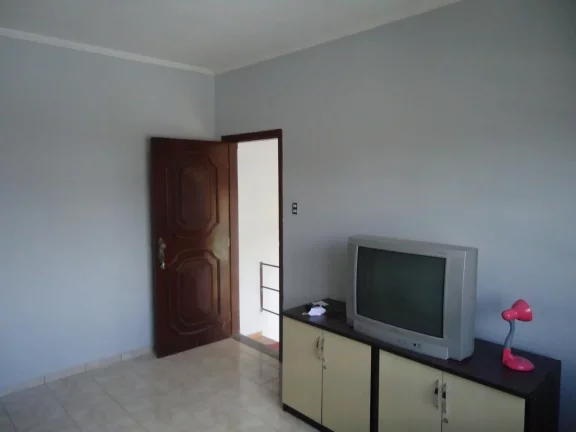 Imagem Casa para Venda em Limeira, Vila Claudia, 2 dormitórios, 1 suíte, 1 banheiro, 1 vaga