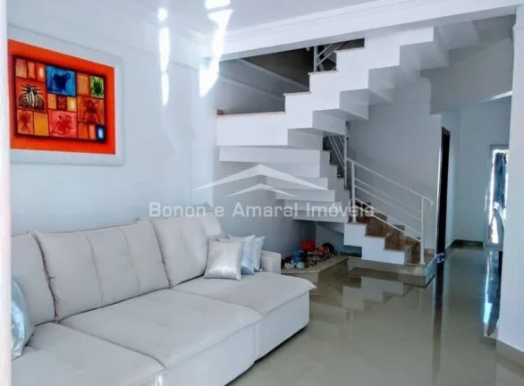 Imagem Sobrado, com 3 suítes, ampla varanda, living para 2 ambientes, escritório, lavabo, cozinha america...