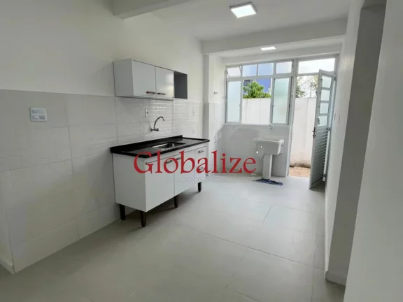 Imagem Apartamento reformado com 3 dormitórios no Macuco em Santos por $ 375.000,00 mil