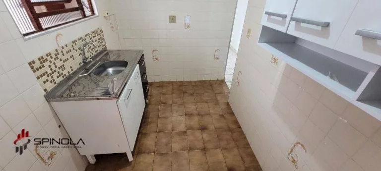 Imagem Apartamento com 2 dormitórios à venda, 65 m² por R$ 265.000,00 - Tupi - Praia Grande/SP
