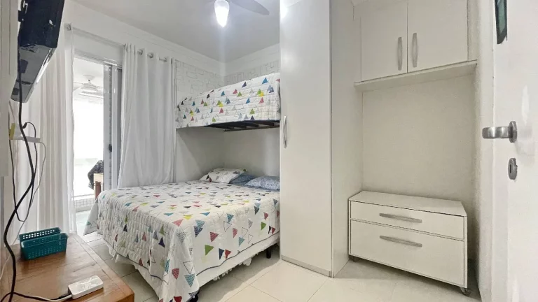 Imagem Apartamento com 3 dormitórios à venda, 95 m por R$ 2.500.000,00 - Riviera