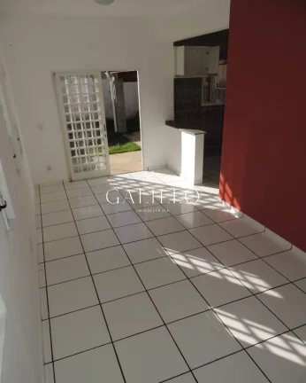 Imagem vende-se casa no Jardim Marambaia Casa 150m2 - 3 Dorm 1 Suíte c/ Sacada 2 Banheiros Cozinha Sala