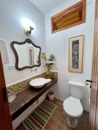 Imagem Propriede à venda Granja Viana: Residência Recém Finalizada com Duas Casas