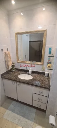 Imagem Apartamento de 2 dormitórios com sacada na Vila Mathias em Santos por $ 450.000,00 mil
