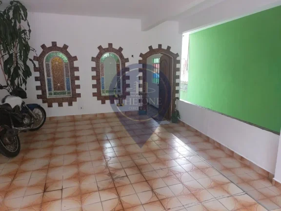 Imagem Casa à venda na Vila Medeiros, São Paulo-SP: 6 quartos, 3 banheiros, 2 vagas. Duas casas no mesmo terreno! Venha conhecer!