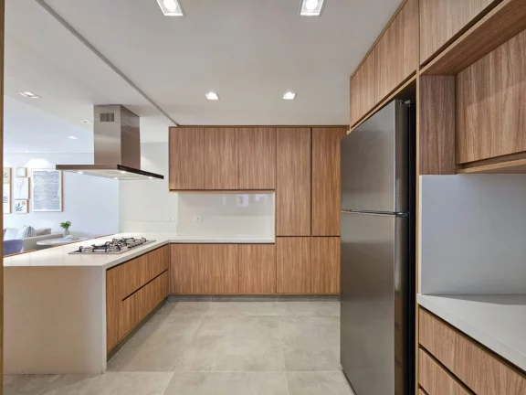 Imagem Apartamento de Luxo à Venda em Riviera de São Lourenço Módulo 07: 4 Quartos, 3 Suítes, 3 Salas, Varanda Gourmet, Lazer Completo!