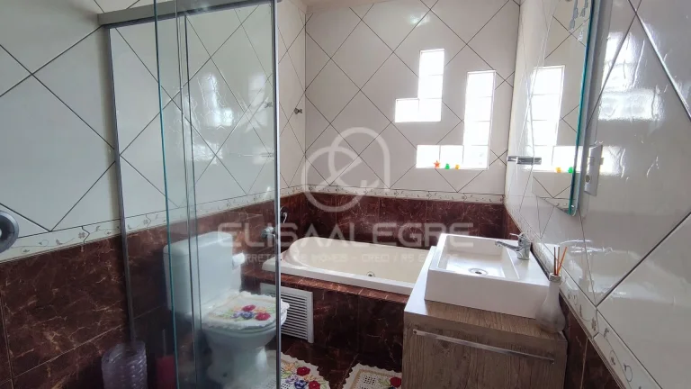 Imagem Sobrado 6 quartos, Campina, São Leopoldo