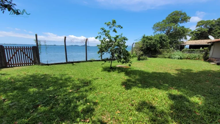 Imagem Locação mensal em Itapoá, Casa frente mar, vista para Baia da Babitonga