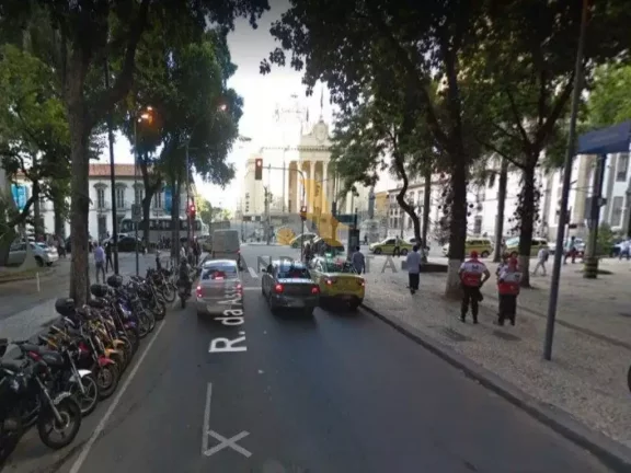Imagem Centro - Rua da Assembleia , próximo Rua Sete de Setembro. Alugo Maravilhoso espaço comercial com 175 m² pronto para uso Aluguel R$6.454,62