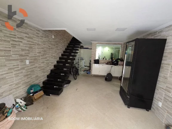Imagem Casa com 2 dormitórios à venda, 270 m² por R$ 750.000,00 - Califórnia - Nova Iguaçu/RJ