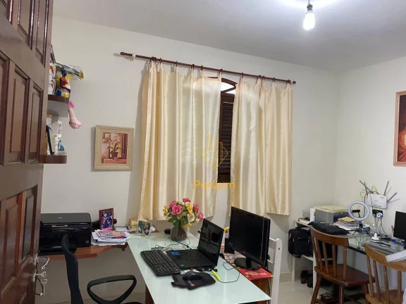 Imagem Casa com dois pavimentos em localização privilegiada no Portal do Sol - CA0071
