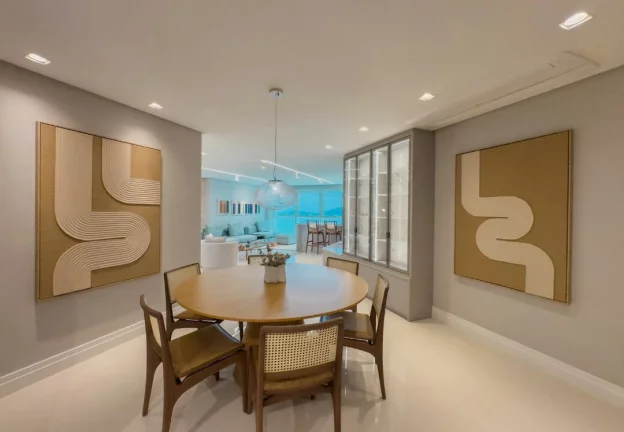 Imagem Apartamento com 3 dormitórios à venda sendo 3 suítes, 164.96 m² por - R$ 10.399.000,00 - Pioneiros - Bal. Camboriú/SC
