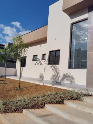 Imagem Casa em Condomínio à Venda em Jundiaí-SP, Bairro Villaggio Di San Francisco: 3 Quartos, 2 Suítes, 2 Salas, 4 Banheiros, 2 Vagas, 236,39 m².