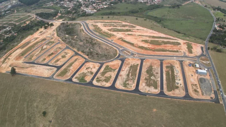 Imagem Loteamento para Venda em Campinas, Campo Grande