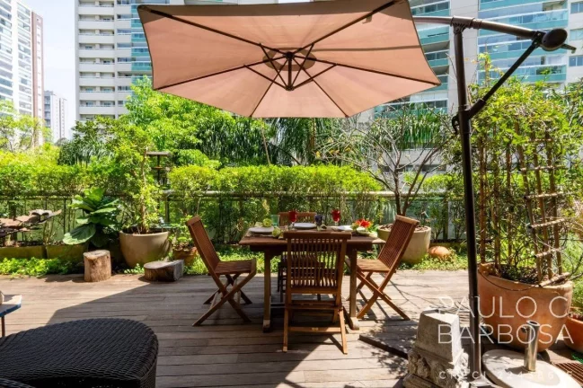 Imagem Vila Suzana Venda - 3 Dormitórios (2 Suítes) - 4 Vagas - 250m²