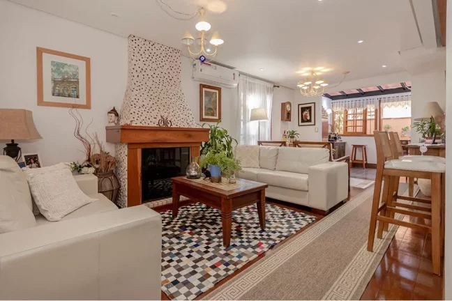 Foto do imóvel Casa com 3 Quartos à Venda,  em Tristeza - Porto Alegre