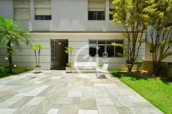 Imagem Apartamento com 2 dormitórios à venda, 70 m² por R$ 750.000,00 - Moema - São Paulo/SP