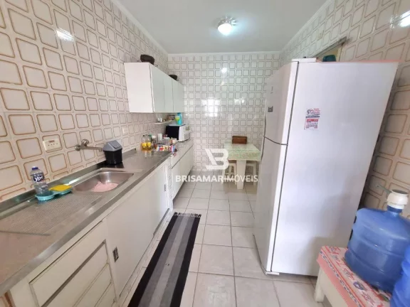 Imagem PITANGUEIRAS- UMA QUADRA DA PRAIA , GARAGEM NO PRÉDIO, CONDOMÍNIO BAIXO.