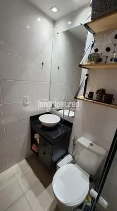 Imagem Apartamento no Cond. Lago de Melville. Dormitórios: 02. Banheiros: 01. Sala. Cozinha. Vagas de garagem: 01. Área útil: 46m²