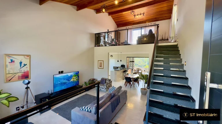 Imagem Casa à Venda em Condomínio Fechado Região de Atibaia/SP - por R$1.100.000!