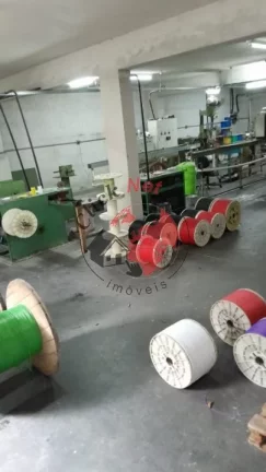 Imagem Vende-se Galpão Industrial e Comercial no Bairro Batistini, São Bernardo do Campo