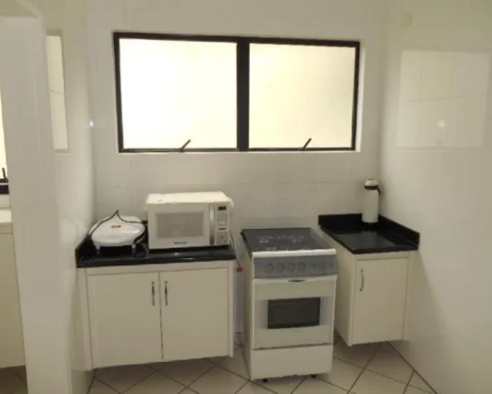 Imagem Apartamento à venda no Guarujá na Praia das Pitangueiras.