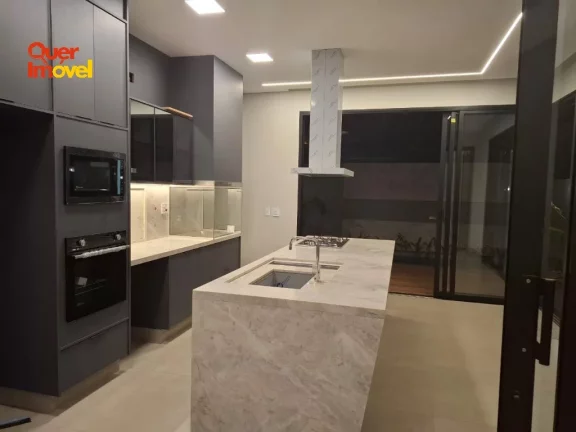 Imagem Casa em Condomínio de Luxo na Vila do Golf em Ribeirão Preto-SP: 4 Quartos, 2 Suítes, 2 Salas, 4 Banheiros, 200m².