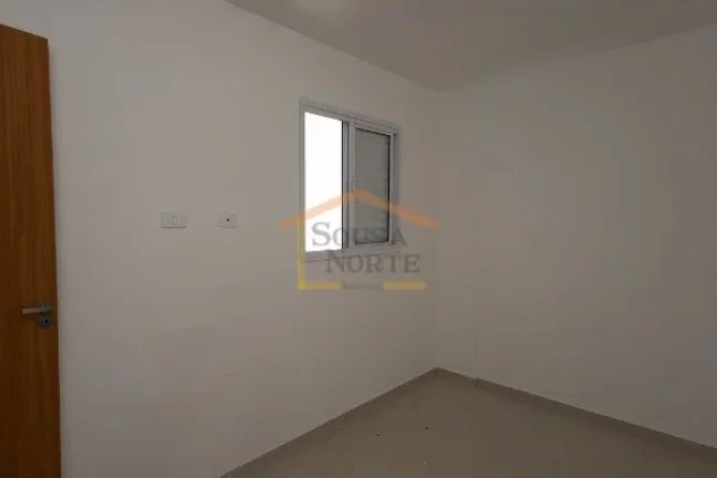 Imagem Apartamento aconchegante à venda na Água Fria, 2 dormitórios, 1 banheiro, cozinha com gabinete em...